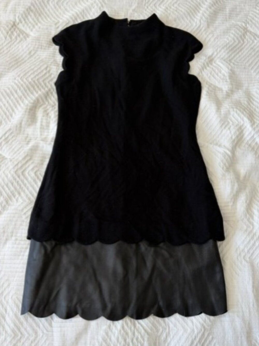 Ted Baker Black Scallop Mixed Media Mini Dress | Knit & Faux Leather | Size 1